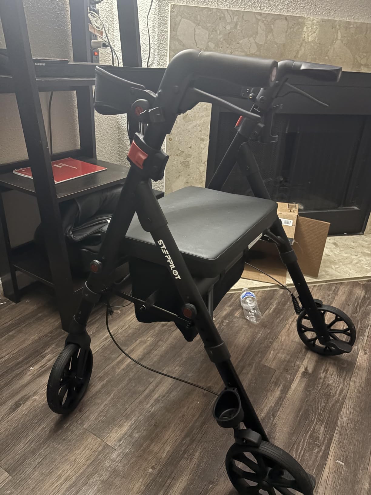 Bariatric Rollator Walkers for Seniors with Seat, 500lb Capacity customer photo 1