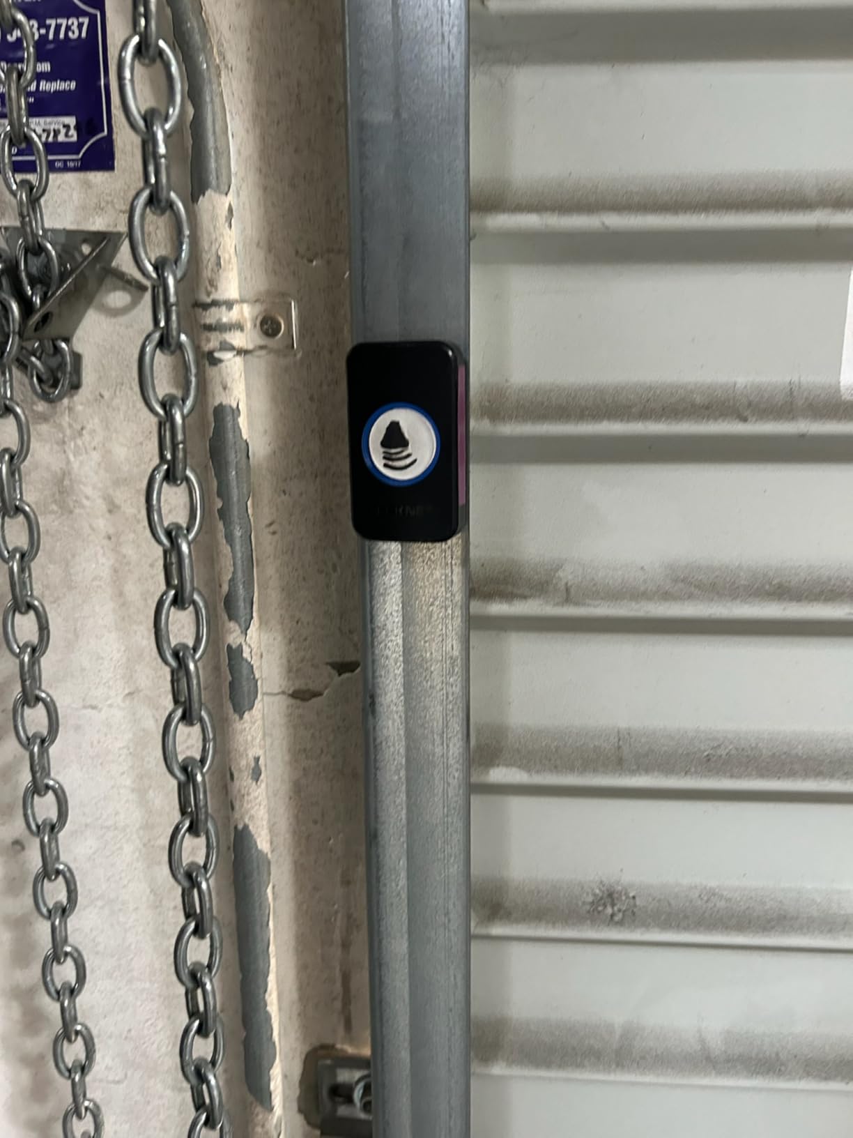 SURFOU Wireless Doorbell for Home, 1 Push Button & 3 Plug-in Receivers customer photo 1