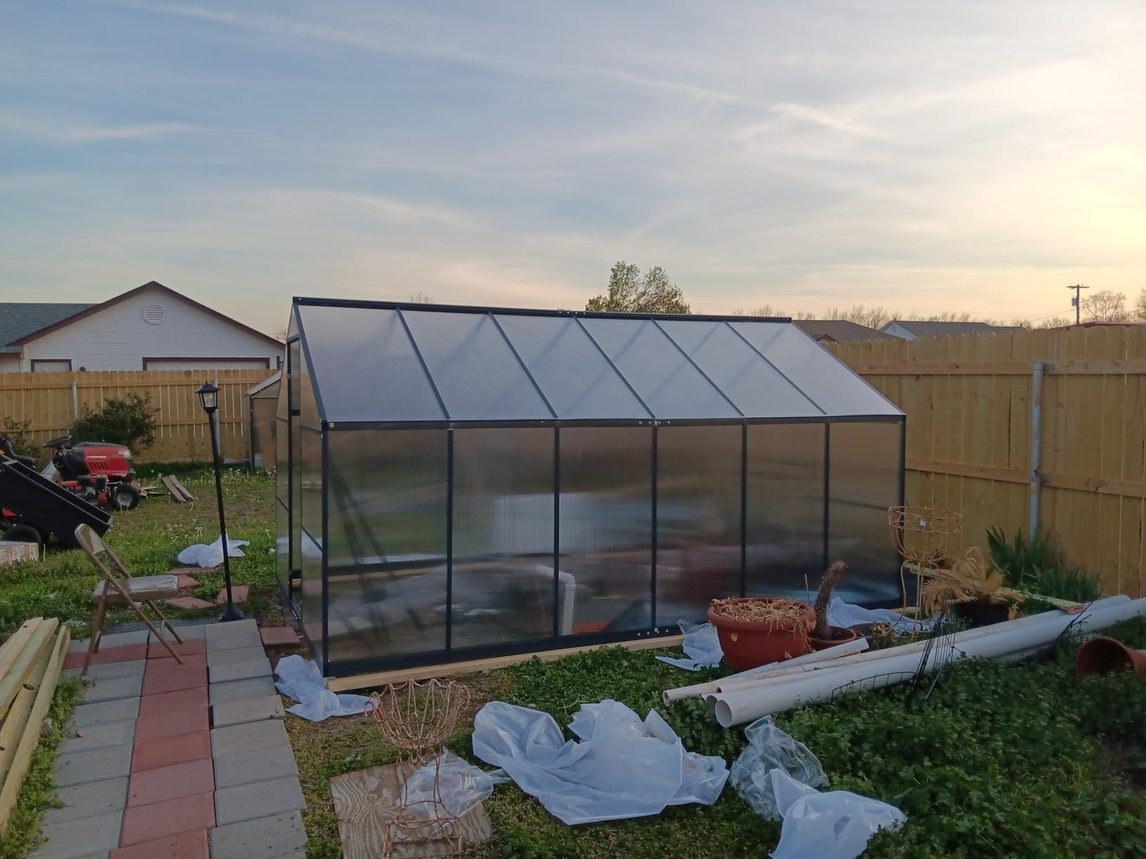 6x4FT Outdoor Polycarbonate Greenhouse with Roof Vent, Dark Gray customer photo 2